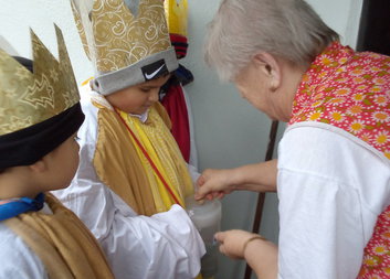 Dárci opět štědřejší