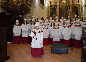 Adventní koncert Diecézní charity Litoměřice se vydařil